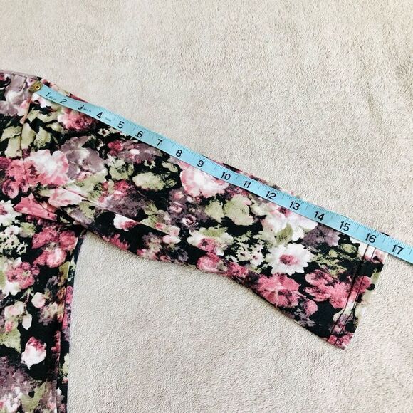 Women’s Floral and Rhinestone 3/4 Round Neck Top - Picture 6 of 10